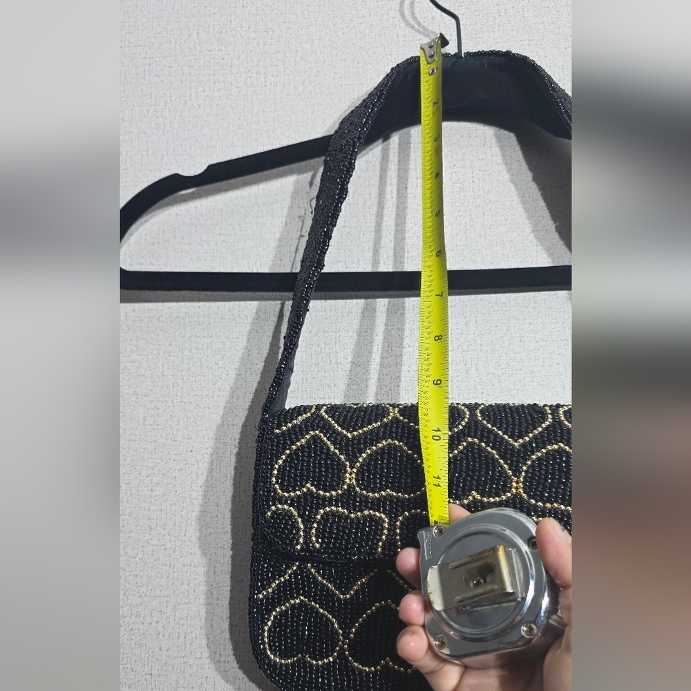 Studio Black and Gold Heart Pattern Shoulder Bag - Picture 5 of 8